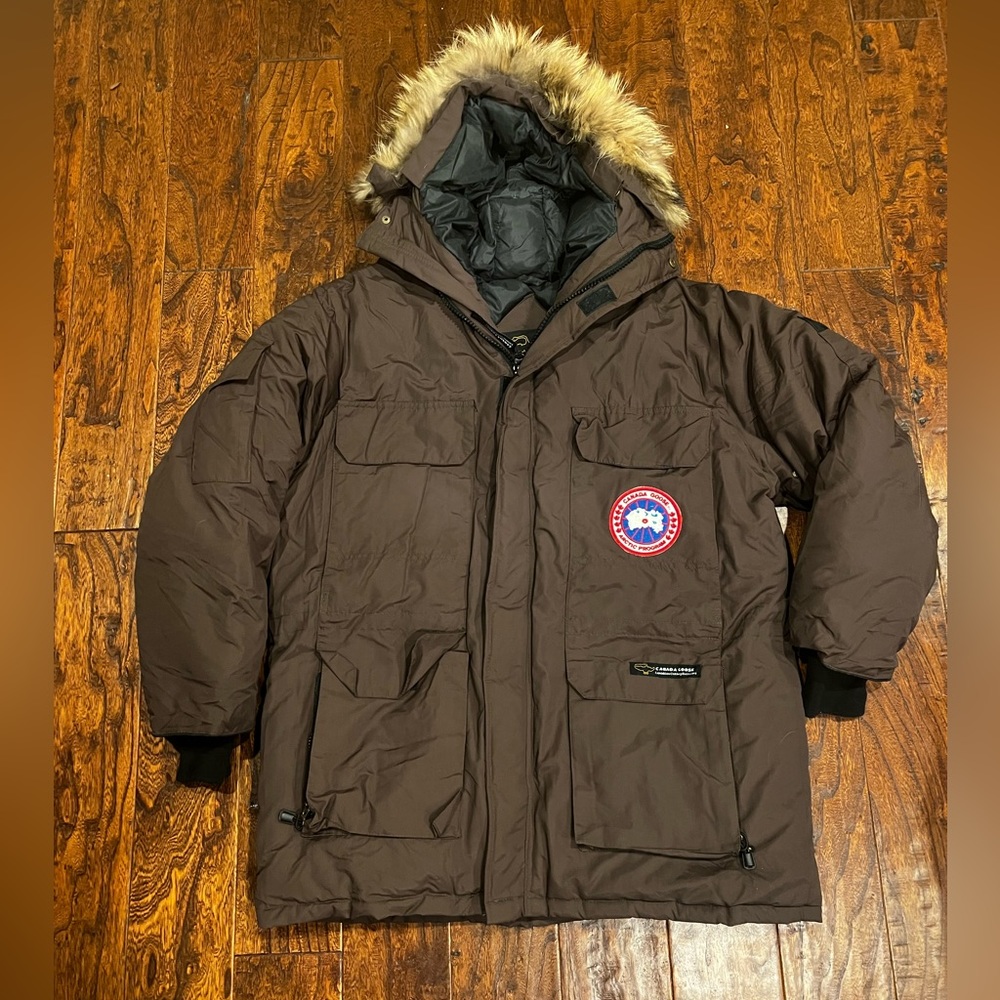 Canada Goose style 4565MR size men's XL